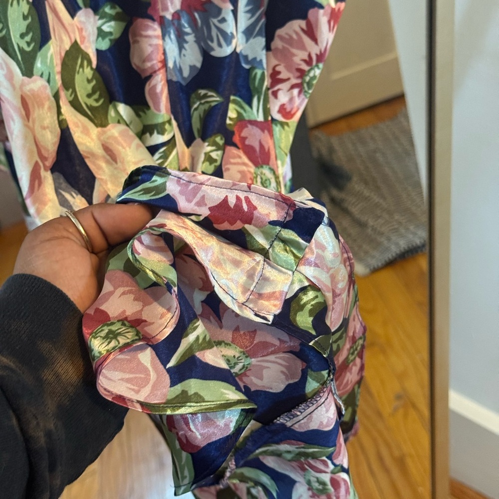 VTG Cacique Navy and Pink Floral Lingerie - Picture 6 of 7